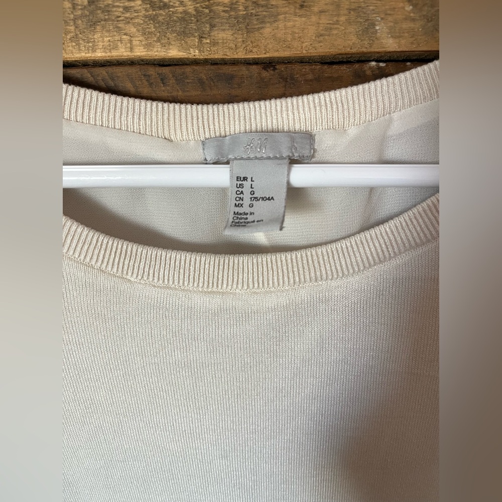 H&M Cream Sheer Hem Sweater Blouse - Picture 2 of 5